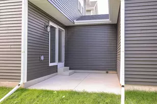 817 Indigo Ln, Waunakee, WI 53597 - Photo 17