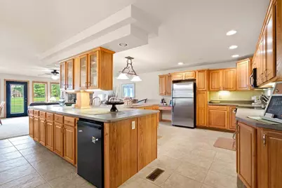 1848-2 E 20th Court #2402, Arkdale, WI 54613 - Photo 15