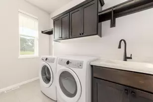 1712 Waverly Wy, Sun Prairie, WI 53590 - Photo 13