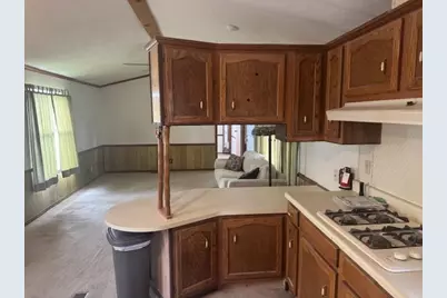 W211N11783 Hilltop Circle, Germantown, WI 53022 - Photo 13