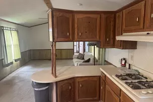 W211N11783 Hilltop Cir, Germantown, WI 53022 - Photo 13