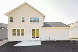 5902 Saturn Dr, Madison, WI 53718 - Photo 19