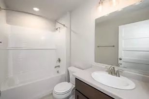 5902 Saturn Dr, Madison, WI 53718 - Photo 17