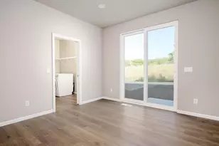 5902 Saturn Dr, Madison, WI 53718 - Photo 9