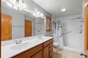 1601 Raspberry Ln, Mount Horeb, WI 53572 - Photo 23