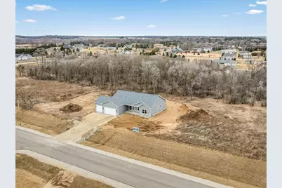 3286 W Prairie Grove Lane, Beloit, WI 53511 - Photo 31