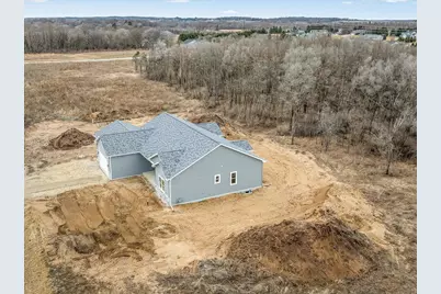 3286 W Prairie Grove Lane, Beloit, WI 53511 - Photo 33