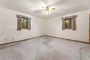 W8325 Larson Ln, New Lisbon, WI 53950 - Photo 11