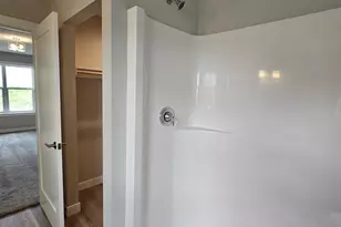 1005 Karsten Dr, Horicon, WI 53032 - Photo 9