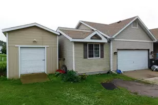 311 Spoke Cir, Sun Prairie, WI 53590 - Photo 5