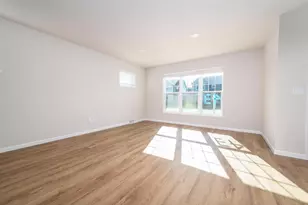 1082 Tundra Ave, Oregon, WI 53575 - Photo 3