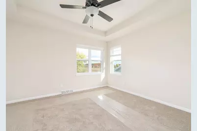 6425 Prairie Wood Drive, Mcfarland, WI 53558 - Photo 9