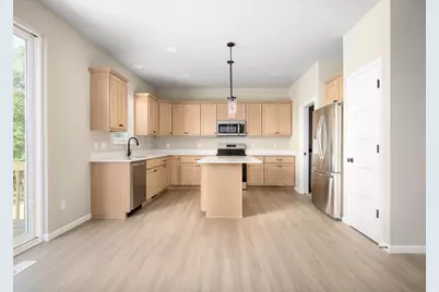 1812 August Moon Drive, Madison, WI 53718 - Photo 5