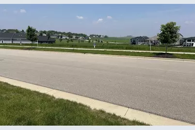 825 Valley Road, Dane, WI 53529 - Photo 7