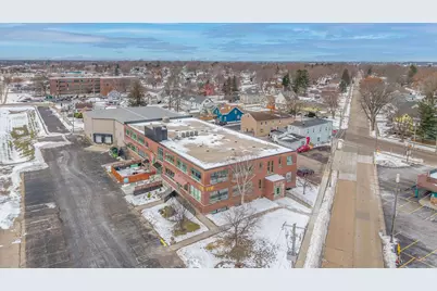 111 E Burnett Street #B, Beaver Dam, WI 53916 - Photo 11