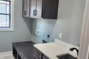 809 Westbridge Trl, Waunakee, WI 53597 - Photo 9