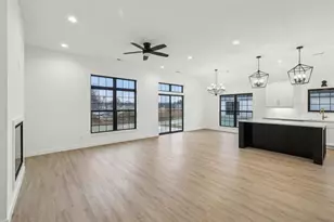 310 Willow St, Pardeeville, WI 53954 - Photo 5