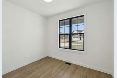 315 Willow Street, Pardeeville, WI 53954 - Photo 17