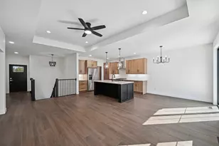 305 Willow St, Pardeeville, WI 53954 - Photo 13