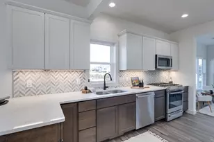 1295 Stonehaven Dr, Sun Prairie, WI 53590 - Photo 27