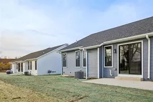 305 Willow St, Pardeeville, WI 53954 - Photo 43