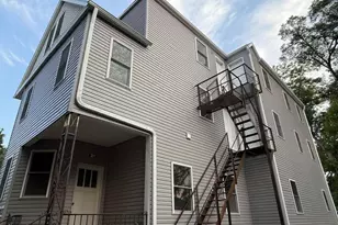 266 S Jackson St, Janesville, WI 53548 - Photo 3