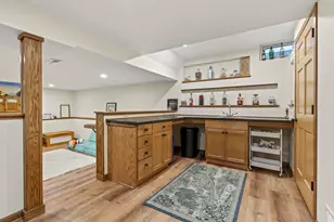 7205 Donna Dr, Middleton, WI 53562 - Photo 67