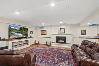 7205 Donna Drive, Middleton, WI 53562 - Photo 63