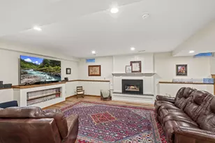 7205 Donna Dr, Middleton, WI 53562 - Photo 63