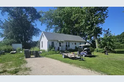 2724 E Stateline Road, Beloit, WI 53511 - Photo 1