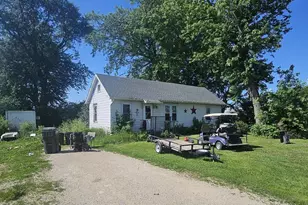 2724 E Stateline Rd, Beloit, WI 53511 - Photo 1