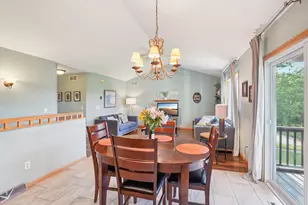 501 Glacier Trail, Mount Horeb, WI 53572 - Photo 11