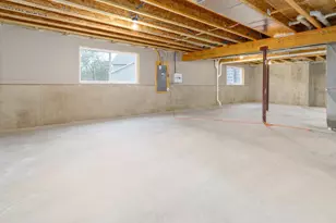 5919 Woodbine Dr, Madison, WI 53718 - Photo 13