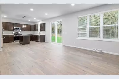 5919 Woodbine Drive, Madison, WI 53718 - Photo 7