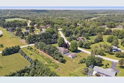 3812 N Hickory Drive, Janesville, WI 53545 - Photo 65