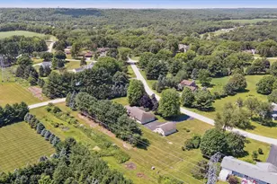 3812 N Hickory Dr, Janesville, WI 53545 - Photo 65