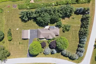 3812 N Hickory Dr, Janesville, WI 53545 - Photo 61