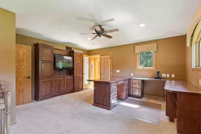 3812 N Hickory Drive, Janesville, WI 53545 - Photo 35