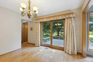 3812 N Hickory Dr, Janesville, WI 53545 - Photo 15