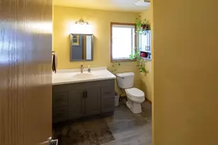 1204 Enterprise Dr, Verona, WI 53593 - Photo 13