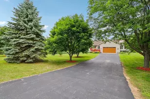 102 Cheney Ave, Endeavor, WI 53930 - Photo 15