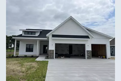 327 Willow Street, Pardeeville, WI 53954 - Photo 1