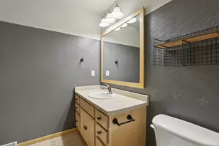 8263 Starr Grass Dr, Madison, WI 53719 - Photo 27