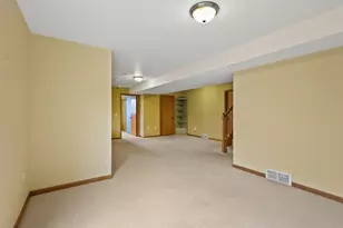 402 Matterhorn Dr, Verona, WI 53593 - Photo 27