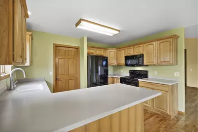 402 Matterhorn Drive, Verona, WI 53593 - Photo 11