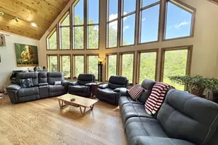 N7182 McCabe Rd, Elkhorn, WI 53121 - Photo 7