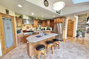 N7182 McCabe Rd, Elkhorn, WI 53121 - Photo 13