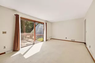 4011 Shadows Ct, DeForest, WI 53532 - Photo 15