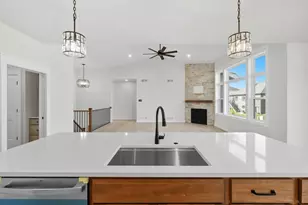 6255 Ronald Reagan Dr, DeForest, WI 53532 - Photo 13