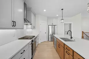 6255 Ronald Reagan Dr, DeForest, WI 53532 - Photo 15